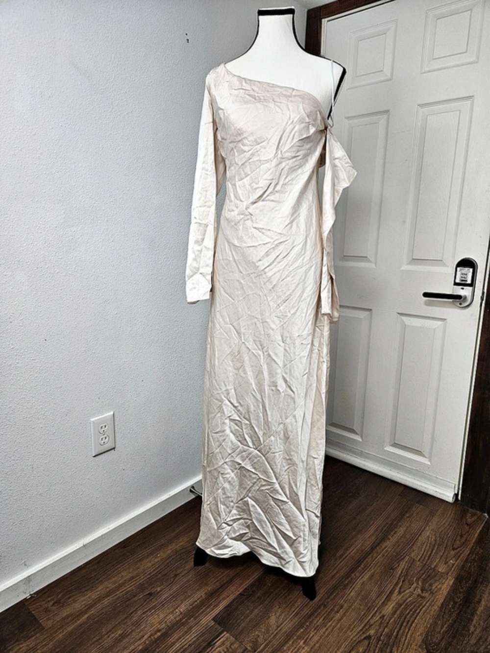 Reformation One-Shoulder Maxi Dress in Champagne Size Medium